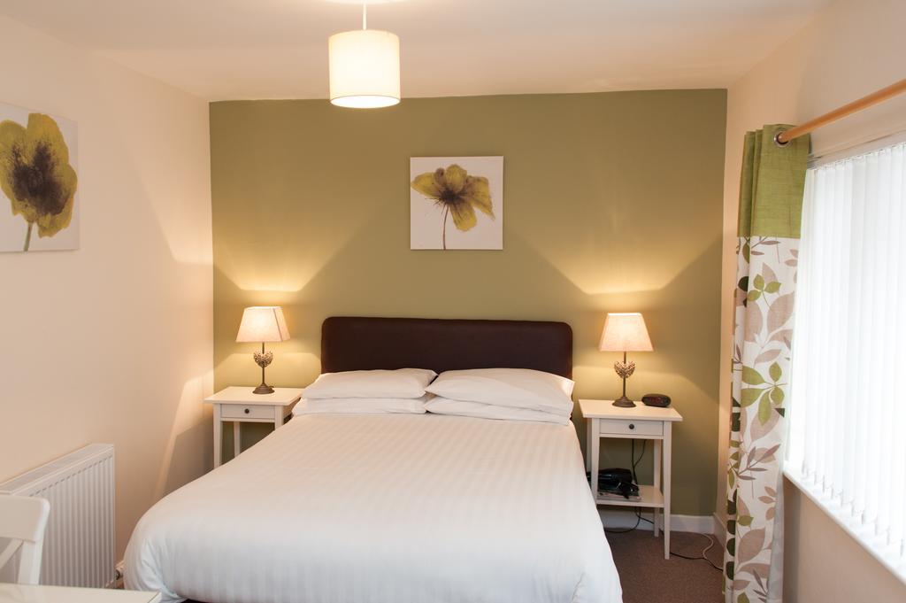 Ardross Glencairn Hotel Inverness Room photo